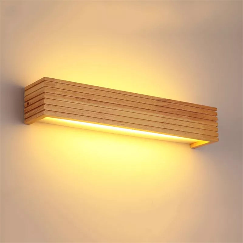 Lampe moderne en bois clair pour éclairage intérieur