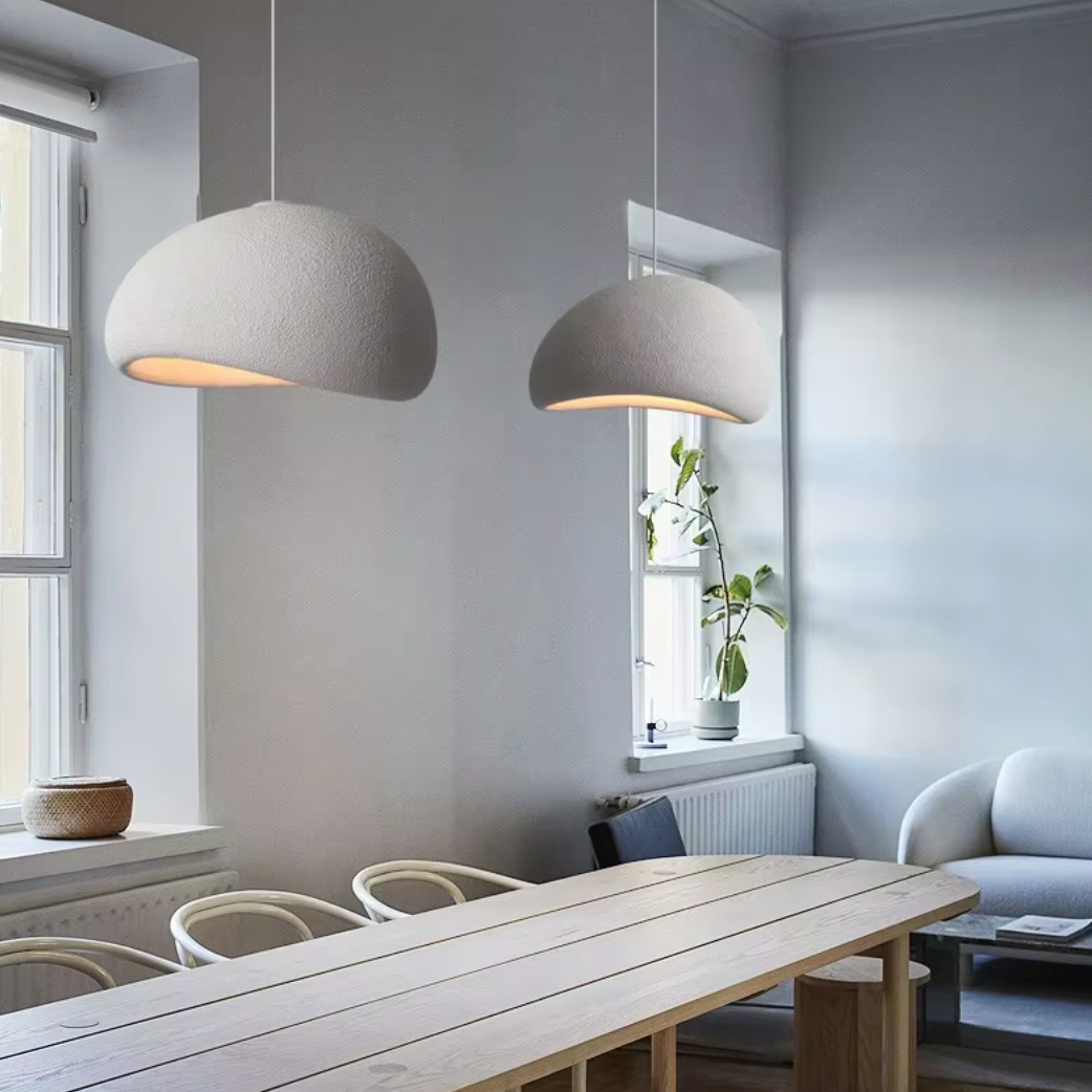 Lustre design suspension