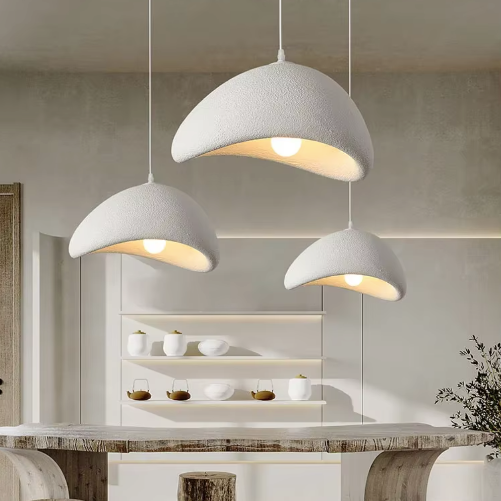 Lustre design suspension