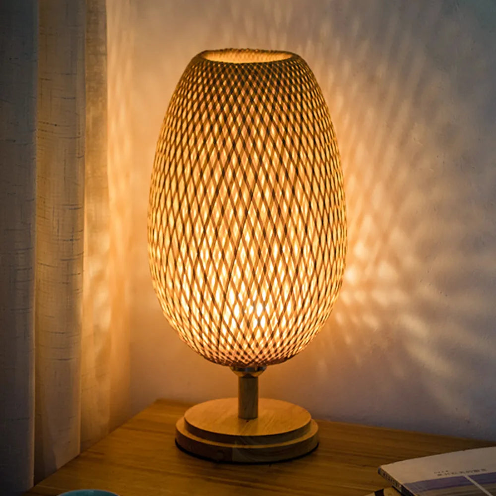 Lampe de chevet tissée, ambiance chaleureuse