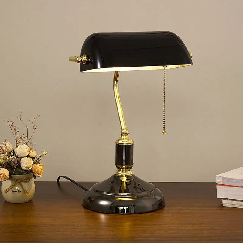 Lampe de bureau classique